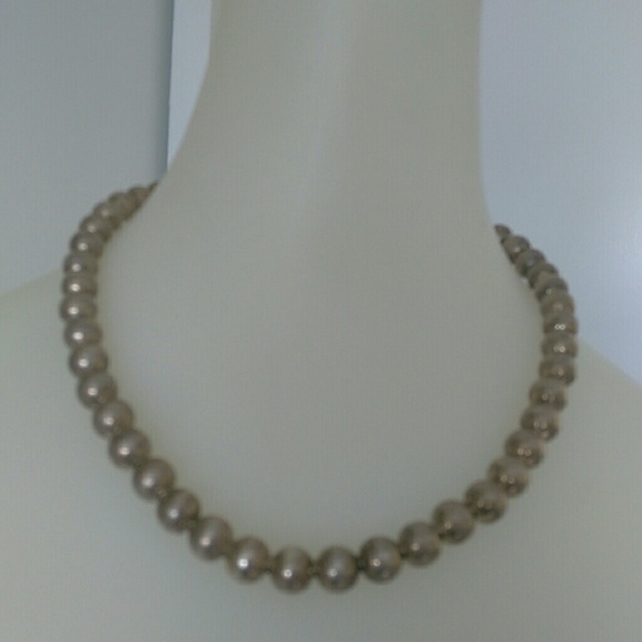 CUTE NECKLANCE . - Picture 1 of 4